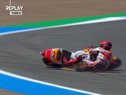 Marquez Sering Jatuh dan Cedera Parah, Kariernya Bisa Sepanjang Rossi?