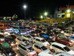 Cerita Pemudik dari Bekasi ke Merak Butuh Waktu 14 Jam