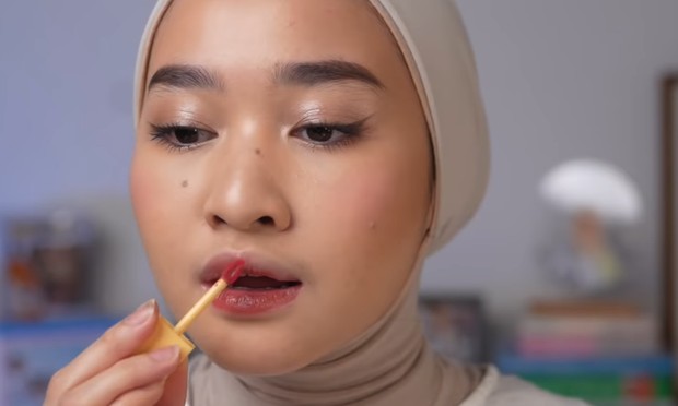 Channel beauty vlogger untuk belajar makeup Lebaran