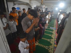 Jemaah Tareqat Naqsabandiyah Sumut Tarawih Malam Ini, Mulai Puasa Besok