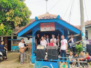 Jelang Lebaran, Obrog-obrog Sahur di Majalengka Keliling Siang Hari Jelang Lebaran, Obrog-obrog Sahur di Majalengka Keliling Siang Hari