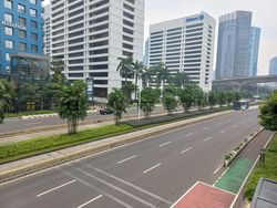 Ditinggal Mudik Warganya, Jalan Protokol Jakarta Lengang!