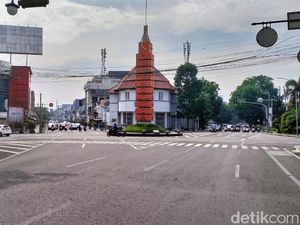 KDM Mau Hapus Pajak Kendaraan, Diganti dengan Jalan Berbayar