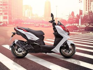 Skuter Kymco Penantang Aerox 155 dan Vario 160 Skuter Kymco Penantang Aerox 155 dan Vario 160