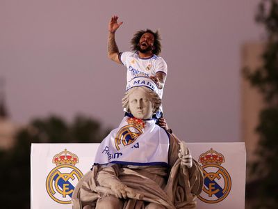 Pesta Juara Real Madrid: Dari Santiago Bernabeu hingga Plaza de Cibeles