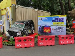 Pesan Pemudik di Pos Pelayanan Depan Stasiun Malang Bikin Makjleb!