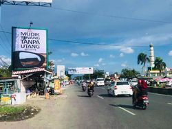 Poster Raksasa Bertebaran, Ingatkan Mudik Jangan Tinggalkan Utang