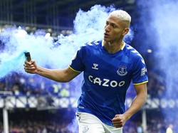 Richarlison Serang Carragher, Bikin Panas Rivalitas Everton Vs Liverpool