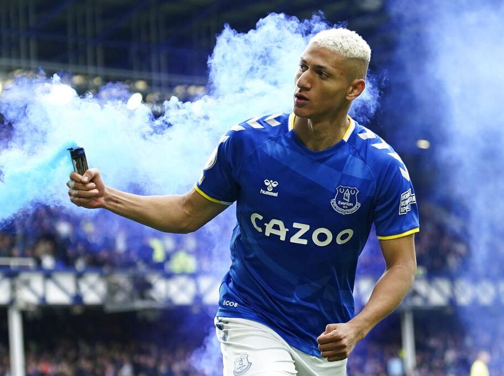 Richarlison Serang Carragher, Bikin Panas Rivalitas Everton Vs Liverpool Richarlison Serang Carragher, Bikin Panas Rivalitas Everton Vs Liverpool