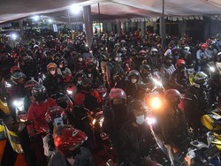 Soal Kemacetan di Pelabuhan Merak, Pemudik: Udah Kayak Bendungan Dibuka