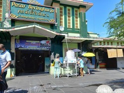 Pengunjung Pasar Beringharjo Meningkat Jelang Lebaran, Tapi...