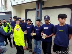Polisi Siagakan Tim Ganjal di Jalur Tengkorak Tanjakan Andir Garut