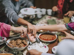 Awas Berat Badan Naik Usai Lebaran