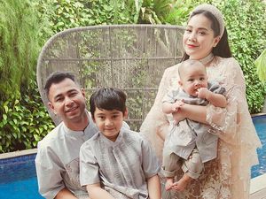Adu Gaya Lebaran Keluarga Artis, Baju Anak Kedua Rans dan Bapau Bikin Gemas