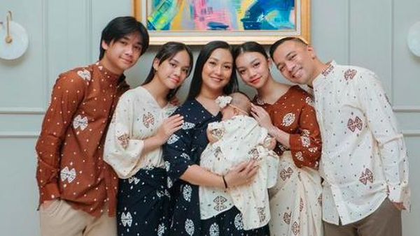 10 Gaya Lebaran Selebriti (2)