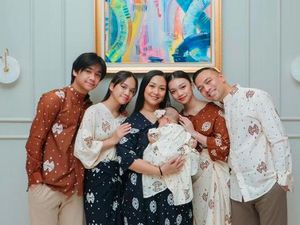 10 Gaya Lebaran Selebriti (2) 10 Gaya Lebaran Selebriti (2)