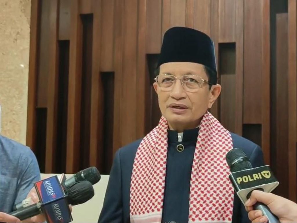 Imam Besar Istiqlal Perkirakan Jemaah Salat Id Pagi Tadi Capai 300 Ribu Orang