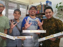 Jatuh Bangun Eks Dirut Bangun Bisnis, Jual Pia Tape Beromzet Ratusan Juta