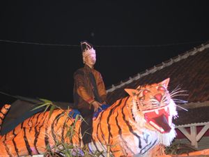 Kontes Bedug di Subang Hingga Takbiran Keliling di Karawang