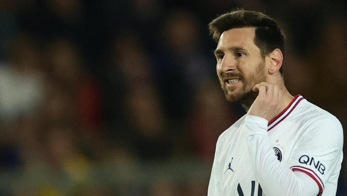 Soccer Football - Ligue 1 - RC Strasbourg v Paris St Germain - Stade de la Meinau, Strasbourg, France - April 29, 2022 Paris St Germains Lionel Messi reacts REUTERS/Sarah Meyssonnier