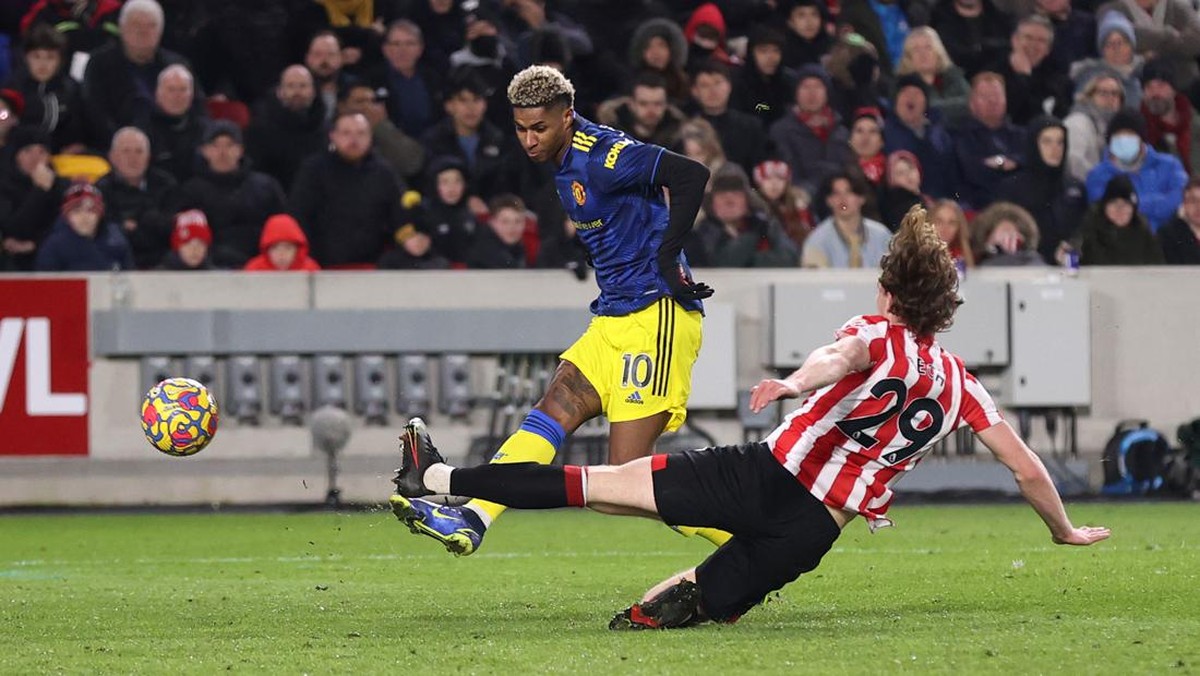 Link live streaming Manchester United vs Brentford (Getty Images/Alex Pantling)