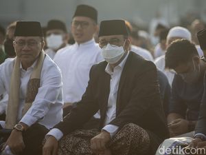 Zulhas Usai Salat Id di JIS: Mari Akhiri Cebong Kampret