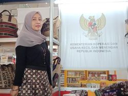 Berani Resign dari BUMN, Wanita Ini Kantongi Puluhan Juta dari Bisnis Kain