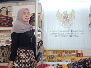 Berani Resign dari BUMN, Wanita Ini Kantongi Puluhan Juta dari Bisnis Kain Berani Resign dari BUMN, Wanita Ini Kantongi Puluhan Juta dari Bisnis Kain