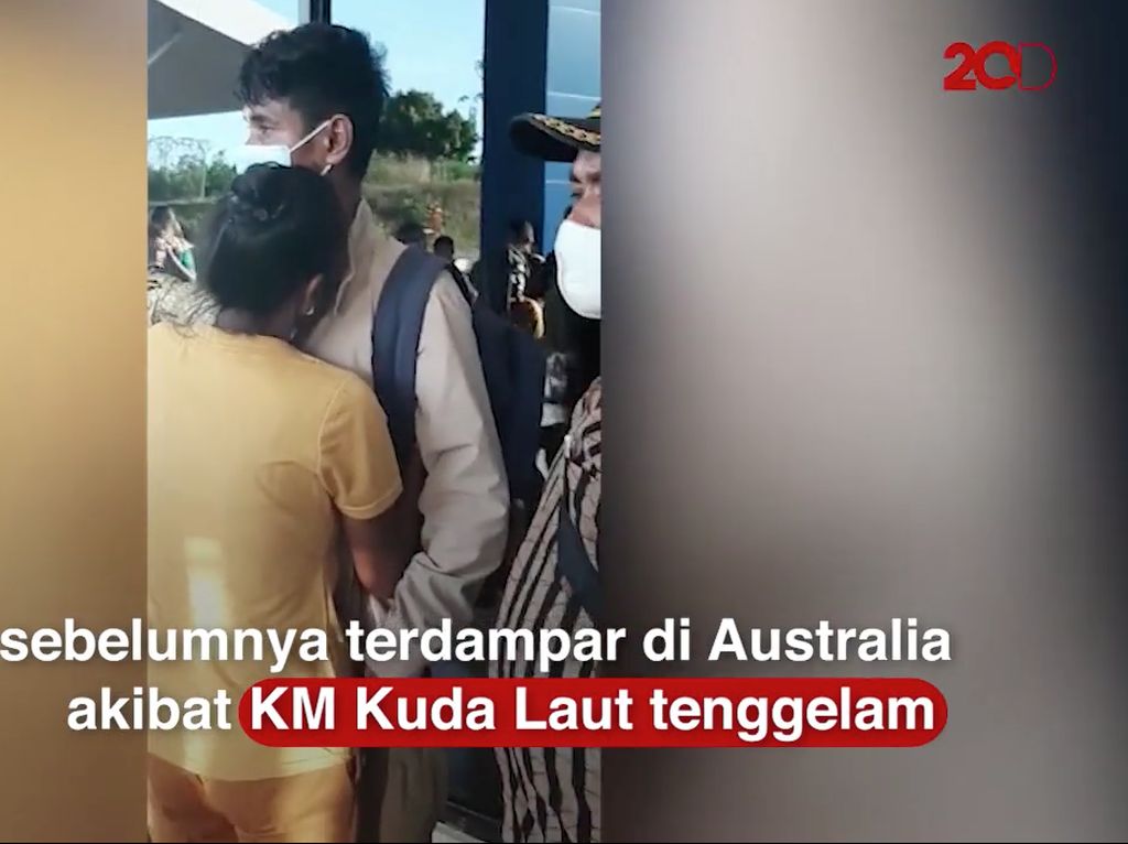Video Momen Haru Nelayan NTT Pulang Usai Terdampar di Australia Video Momen Haru Nelayan NTT Pulang Usai Terdampar di Australia