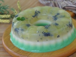 Resep Pembaca: Resep Puding Es Kuwut yang Segar Manis