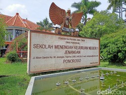 Hardiknas, Guru SMK Negeri Ponorogo Kenang Bupati Sugiri Kreatif-Nakal
