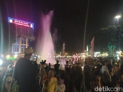 2 Tahun Mati Gegara Pandemi, Air Mancur Alun-alun Magelang Kembali Menari