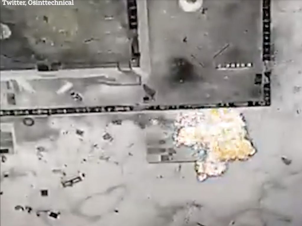 Penampakan 2 Tank Rusia Meledak Dibom Drone Ukraina