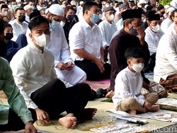 Salat Id Spesial Gibran, Kali Pertama Ajak Jan Ethes-La Lembah Manah