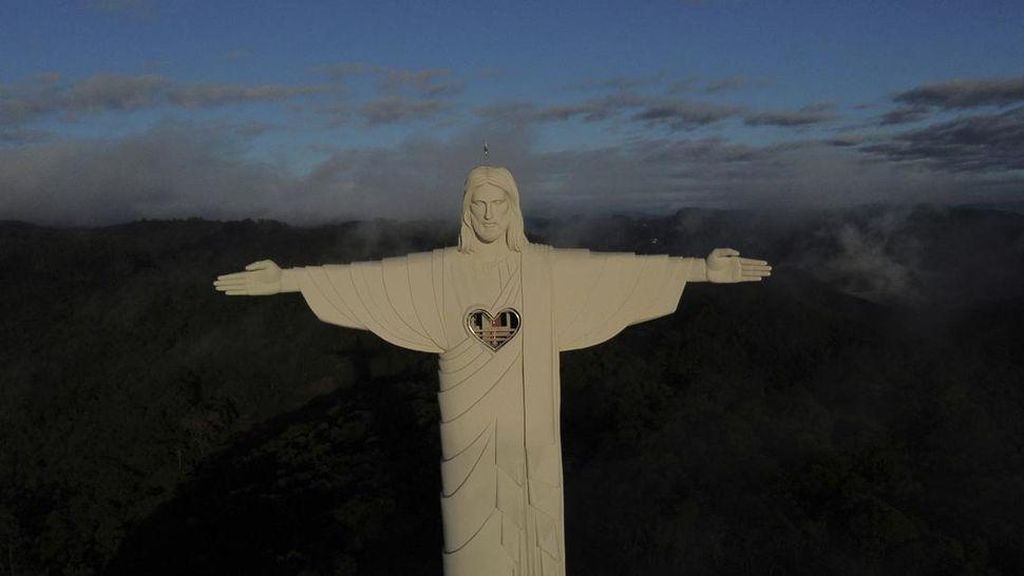 Brasil Bangun Patung Kristus Baru yang Lebih Tinggi dan Megah