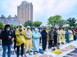 Cerita Lebaran Mahasiswa RI di Taiwan, Sholat Ied di Parkiran Stasiun Bus