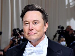 Elon Musk dan Bill Gates Kehilangan Ribuan Triliun, Kenapa? Elon Musk dan Bill Gates Kehilangan Ribuan Triliun, Kenapa?
