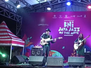 Endah N Rhesa Sapa Rindu Penggemar di BNI Java Jazz On The Move Endah N Rhesa Sapa Rindu Penggemar di BNI Java Jazz On The Move