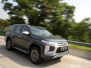 Mengupas Fitur Mitsubishi Pajero Sport, Ada Sunroof sampai Pencegah Tabrakan Mengupas Fitur Mitsubishi Pajero Sport, Ada Sunroof sampai Pencegah Tabrakan
