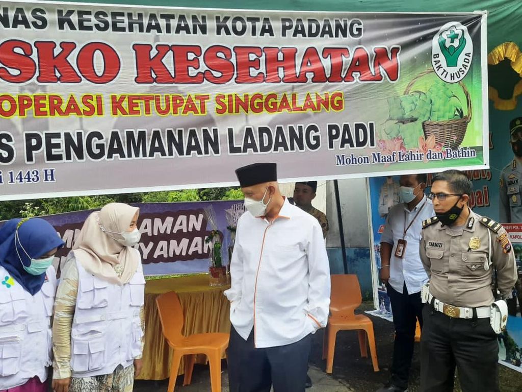 H+1 Idul Fitri, Gubernur Sumbar Tinjau Posko Pengamanan Lebaran H+1 Idul Fitri, Gubernur Sumbar Tinjau Posko Pengamanan Lebaran