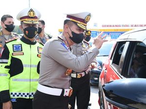 Rekayasa Lalin Arus Balik Situasional, Polisi Minta Pemudik Aktif Cek Info Rekayasa Lalin Arus Balik Situasional, Polisi Minta Pemudik Aktif Cek Info