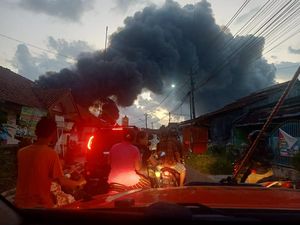 1 Korban Terluka di Kebakaran Kapal Cilacap, Begini Kondisinya 1 Korban Terluka di Kebakaran Kapal Cilacap, Begini Kondisinya