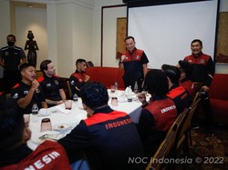 CDM Lepas Keberangkatan Tim Rowing dan Sepakbola ke SEA Games