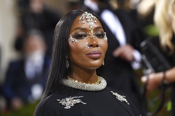 Naomi Campbell: Bye Bye Met Gala! Ada Apa Gerangan di 2025?