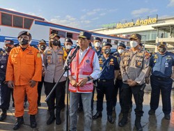 Cek Pelabuhan Muara Angke, Menhub Temukan 8 Kapal Tak Penuhi Syarat Berlayar