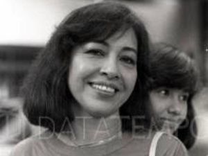 5 Kenangan Mieke Wijaya, dari Losmen Bu Broto hingga Tiga Dara 5 Kenangan Mieke Wijaya, dari Losmen Bu Broto hingga Tiga Dara