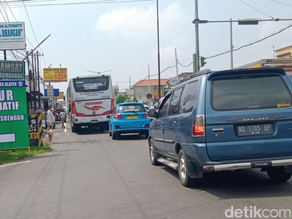 Rawan Macet, Arus Kendaraan di Prambanan-Girpasang Klaten Dibuat Searah