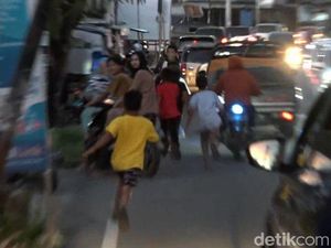Marak Anak-anak di Polman Main Perang-perangan di Jalanan, Polisi Bubarkan Marak Anak-anak di Polman Main Perang-perangan di Jalanan, Polisi Bubarkan
