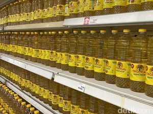 Jokowi: Saya Tak Mau Ada yang Main-main Minyak Goreng