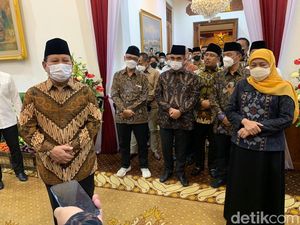 Ditanya Peluang Gandeng Khofifah di Pilpres 2024, Prabowo: Semua Dibikin Politik